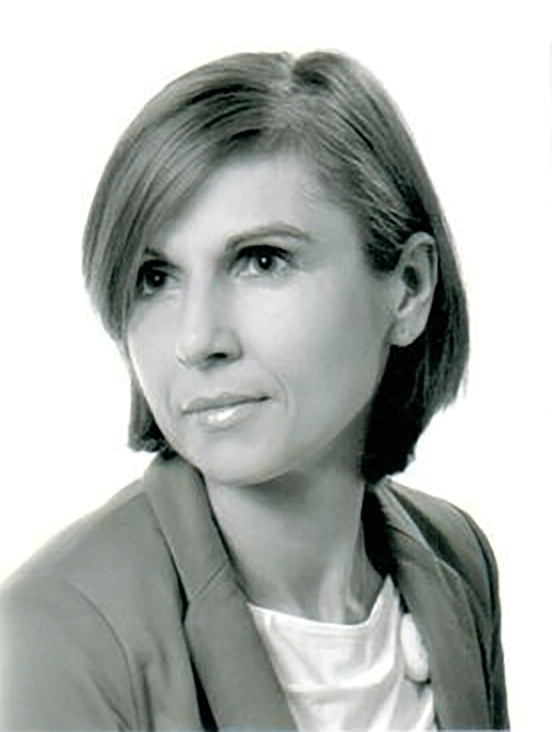 dr Ewelina Iwanek - Prezes Zarządu / Dyrektor Generalny