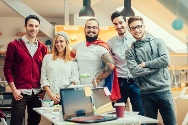 Dołącz do Społeczności Lead3.0 dedykowanej trenerom i osobom zainteresowanym rozwojem umiejętności e-przywódczych!